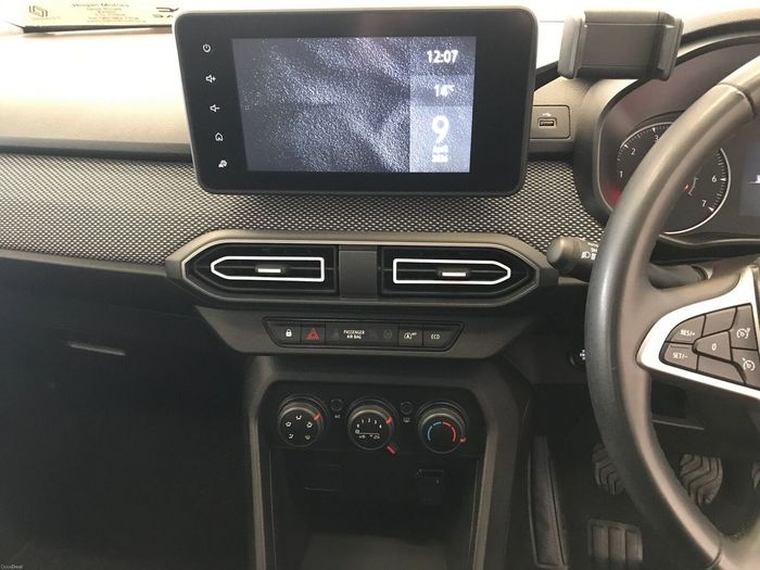 Dacia Sandero 2023