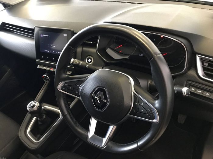 Renault Clio 2021
