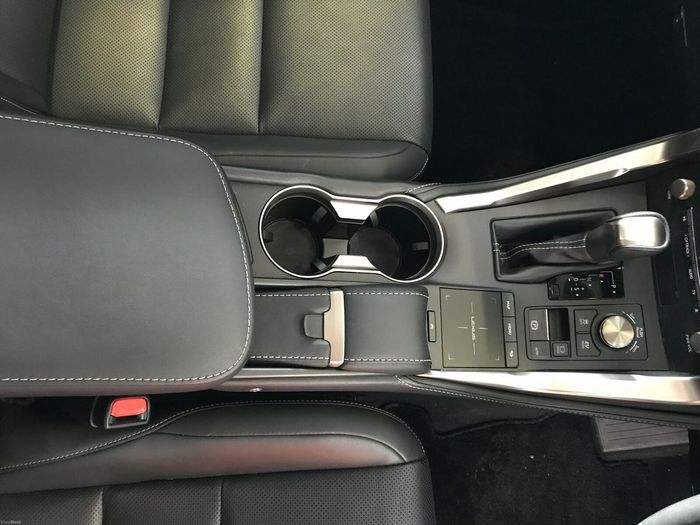 Lexus NX 2020