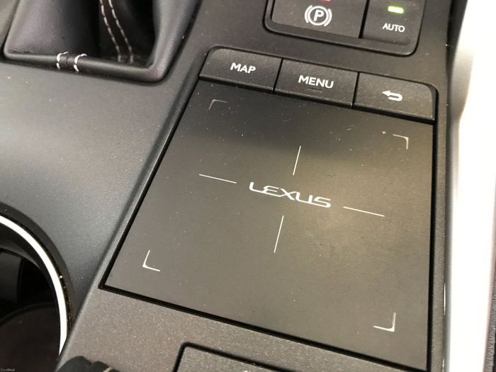 Lexus NX 2020
