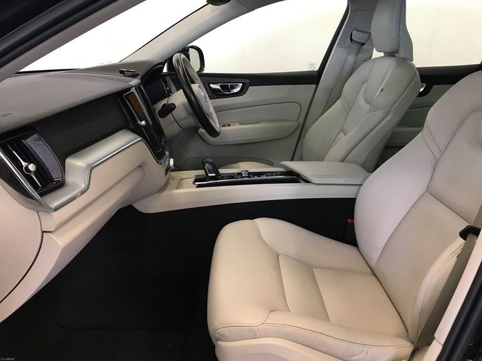 Volvo XC60 2020