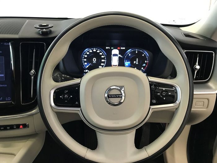 Volvo XC60 2020