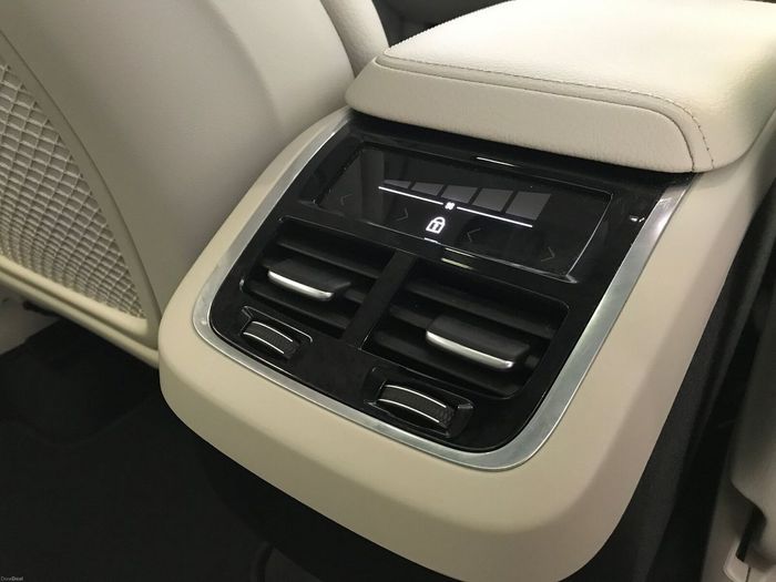 Volvo XC60 2020