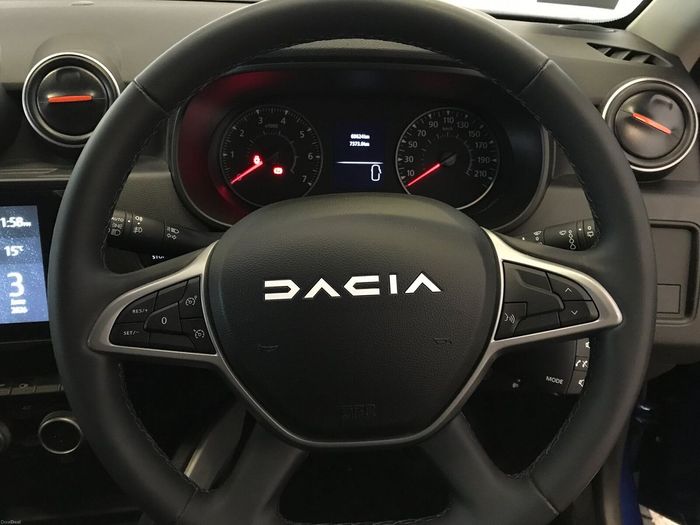Dacia Duster 2023
