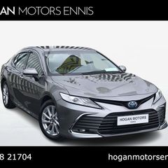 Toyota Camry 2021