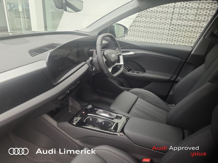 Audi Q6 e-tron 2026