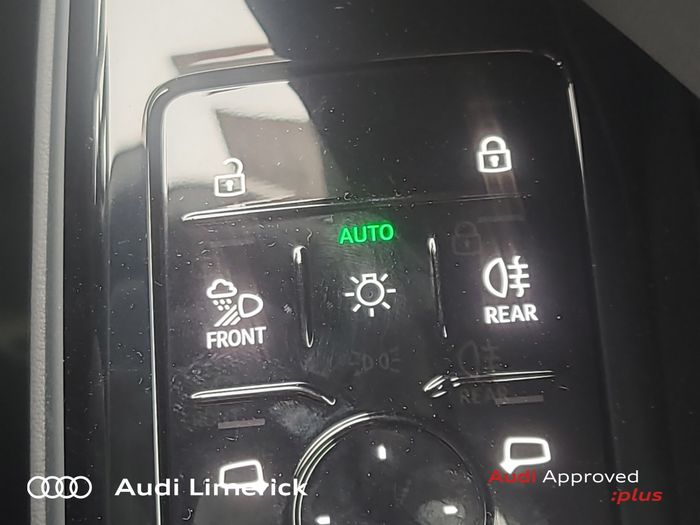 Audi Q6 e-tron 2026