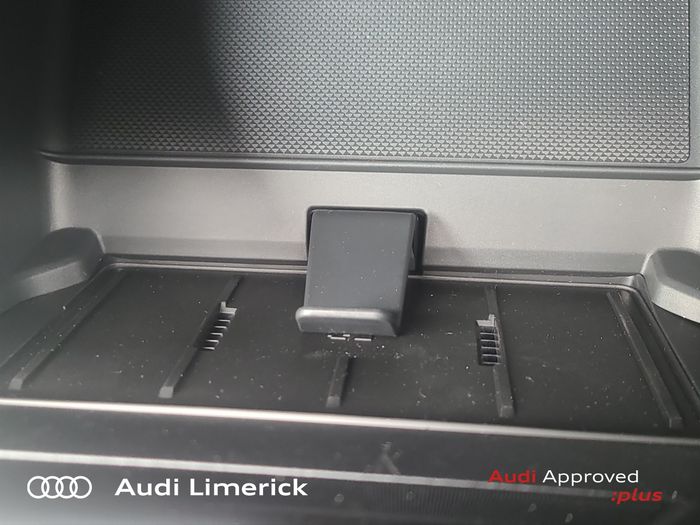 Audi Q6 e-tron 2026