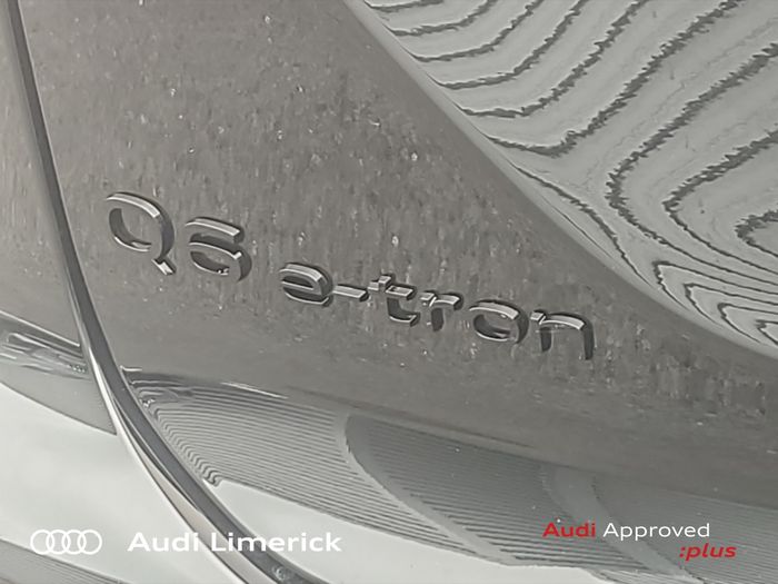 Audi Q6 e-tron 2026