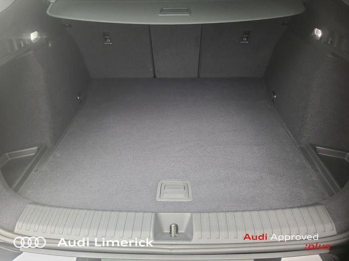 Audi Q6 e-tron 2026