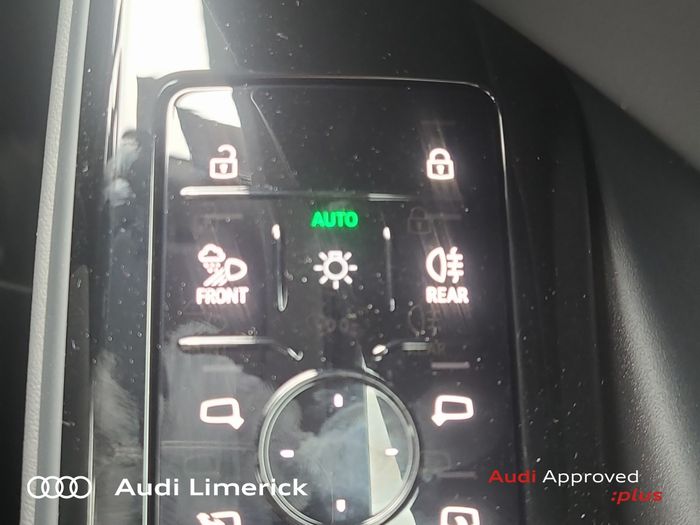 Audi Q6 e-tron 2026