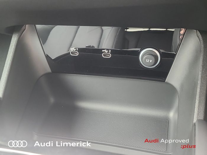 Audi Q6 e-tron 2026