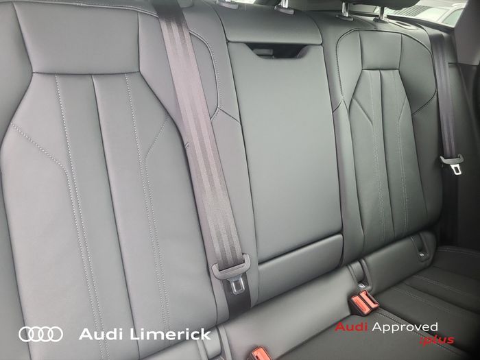 Audi Q6 e-tron 2026