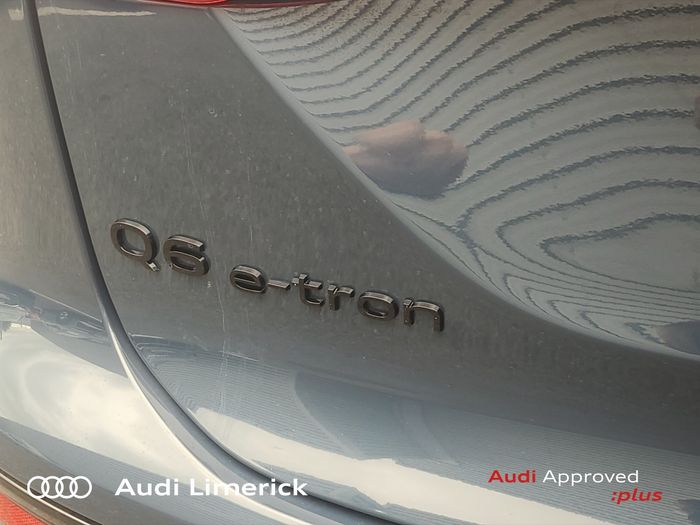 Audi Q6 e-tron 2026