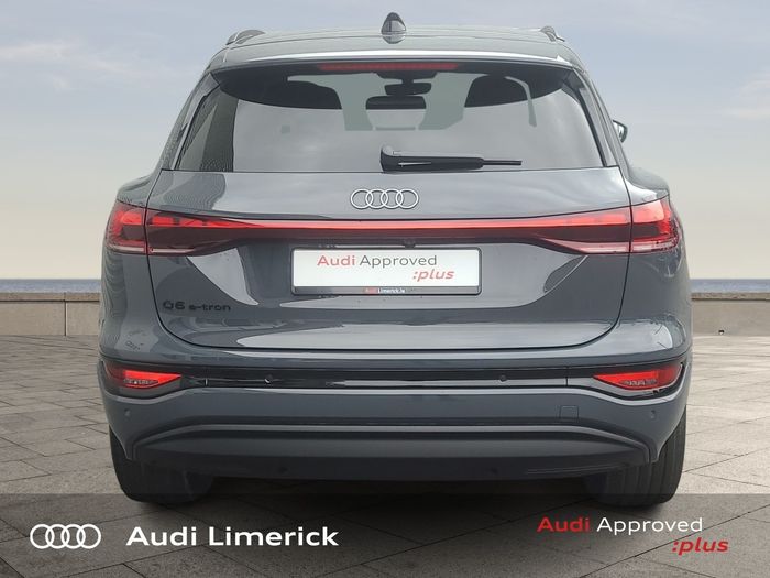 Audi Q6 e-tron 2026