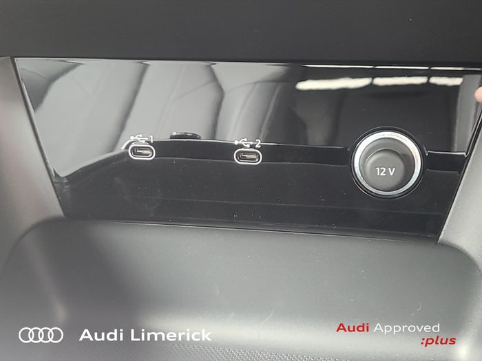 Audi Q6 e-tron 2026