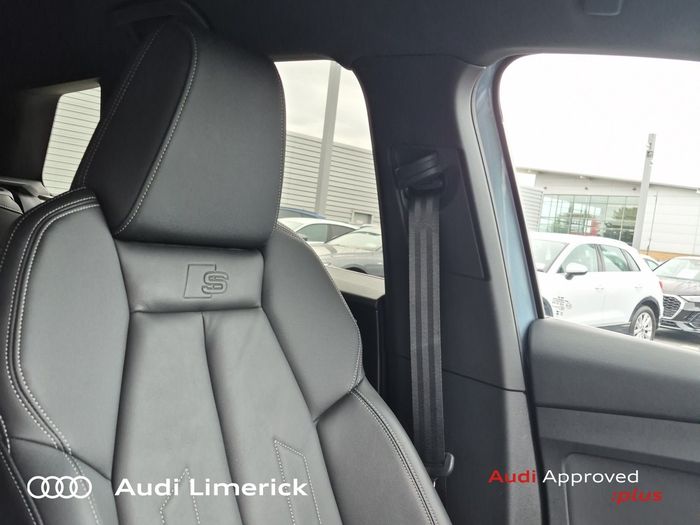 Audi Q4 E-tron 2023