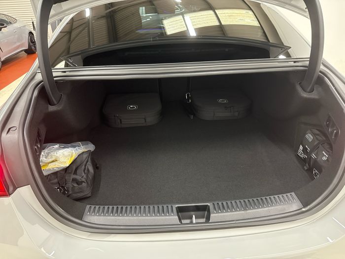 Mercedes-Benz E-Class 2026