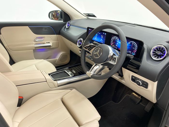Mercedes-Benz GLA 2026