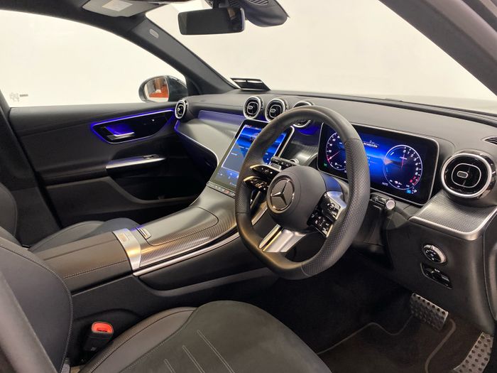 Mercedes-Benz GLC 2025