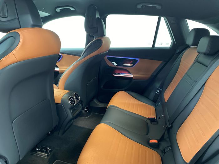 Mercedes-Benz GLC 2025