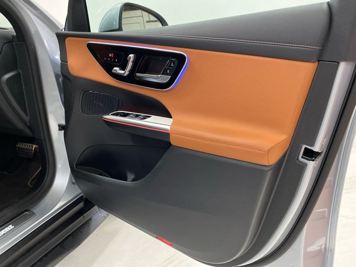 Mercedes-Benz GLC 2025