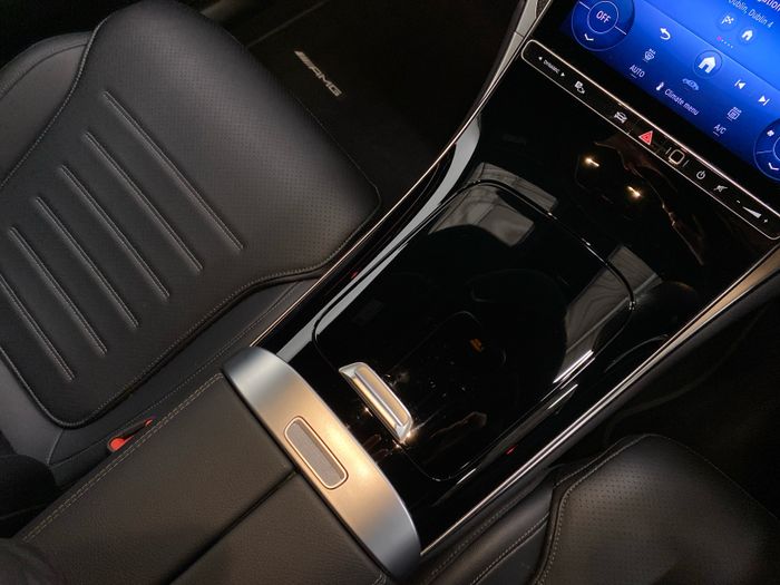 Mercedes-Benz GLC 2025