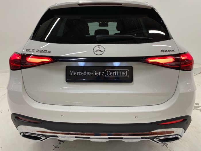 Mercedes-Benz GLC 2025