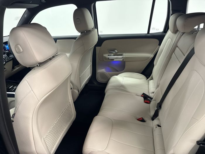 Mercedes-Benz GLB 2026