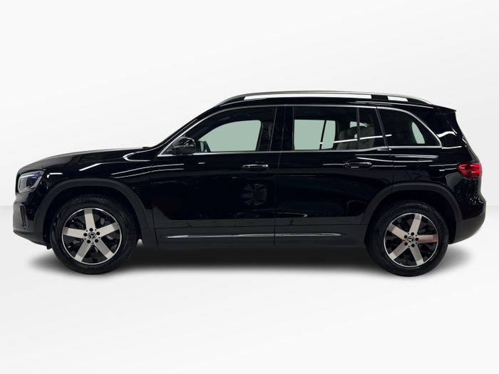 Mercedes-Benz GLB 2026