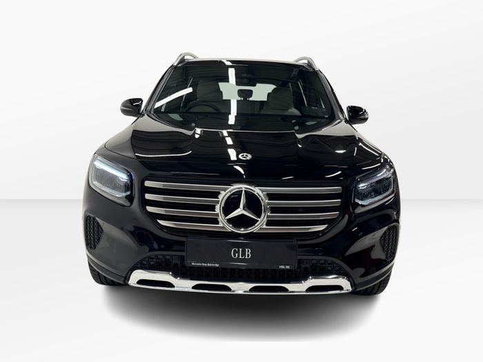 Mercedes-Benz GLB 2026