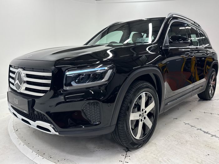 Mercedes-Benz GLB 2026