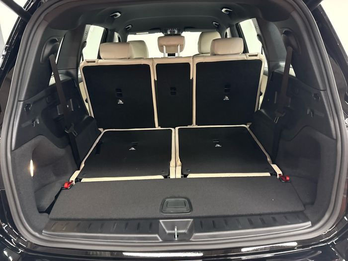 Mercedes-Benz GLB 2026