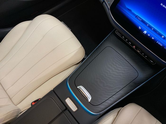 Mercedes-Benz E-Class 2025