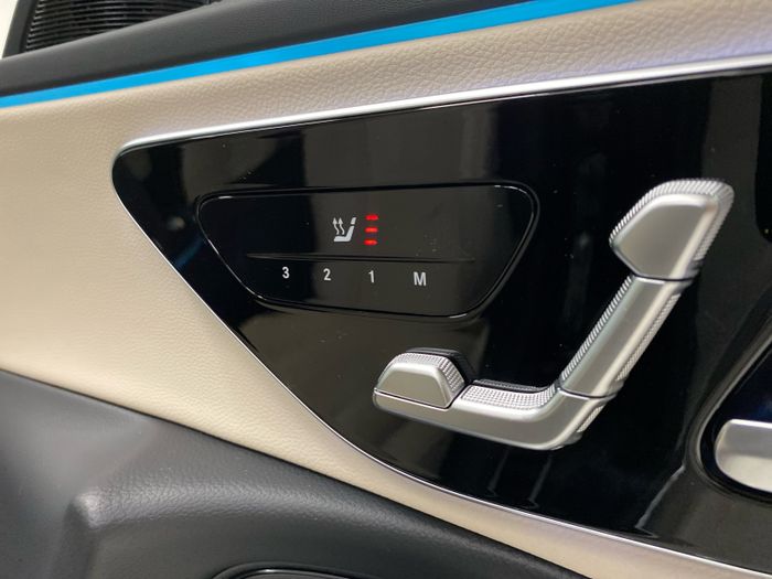 Mercedes-Benz E-Class 2025