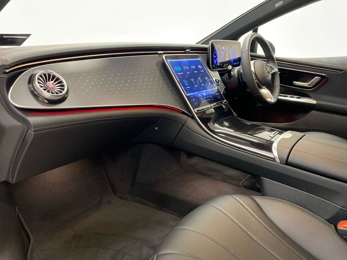 Mercedes-Benz EQE 2025
