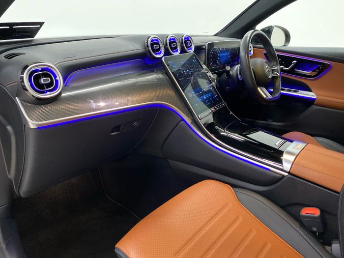 Mercedes-Benz GLC 2023