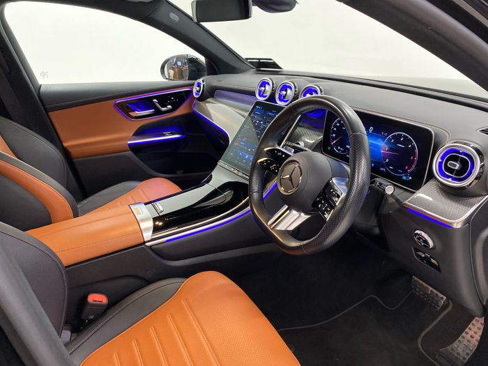 Mercedes-Benz GLC 2023