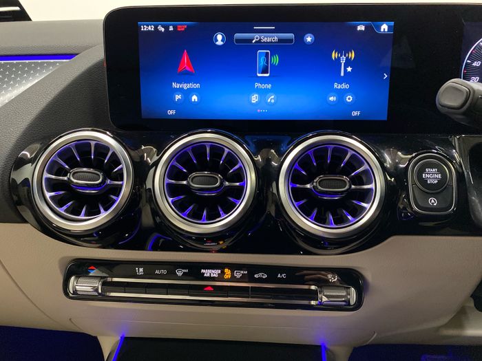 Mercedes-Benz GLA 2025