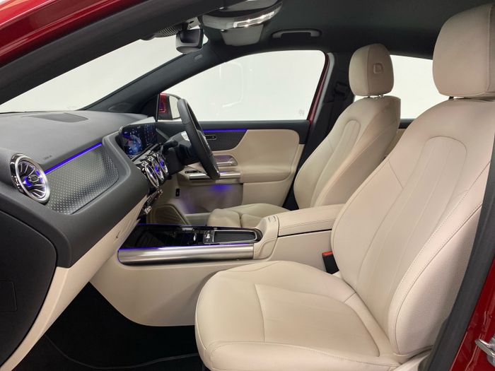 Mercedes-Benz GLA 2025