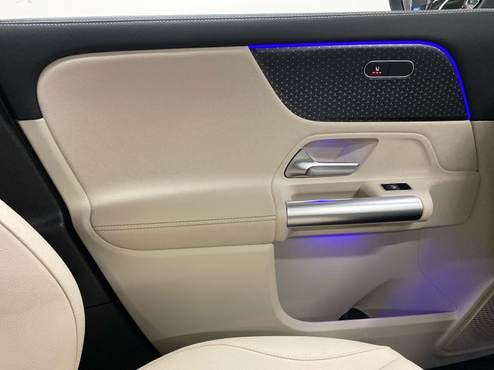 Mercedes-Benz GLA 2025