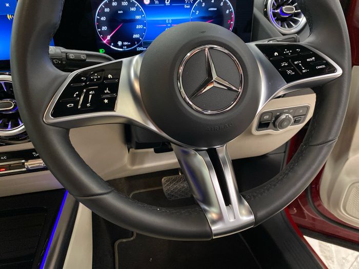 Mercedes-Benz GLA 2025
