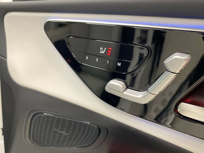 Mercedes-Benz GLC 2025