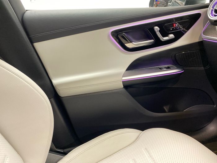 Mercedes-Benz GLC 2025