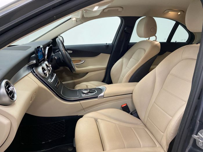 Mercedes-Benz C-Class 2020