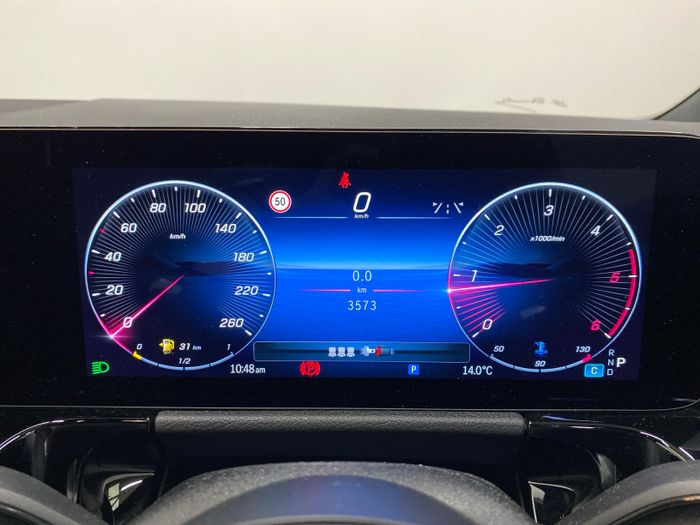 Mercedes-Benz GLA 2025