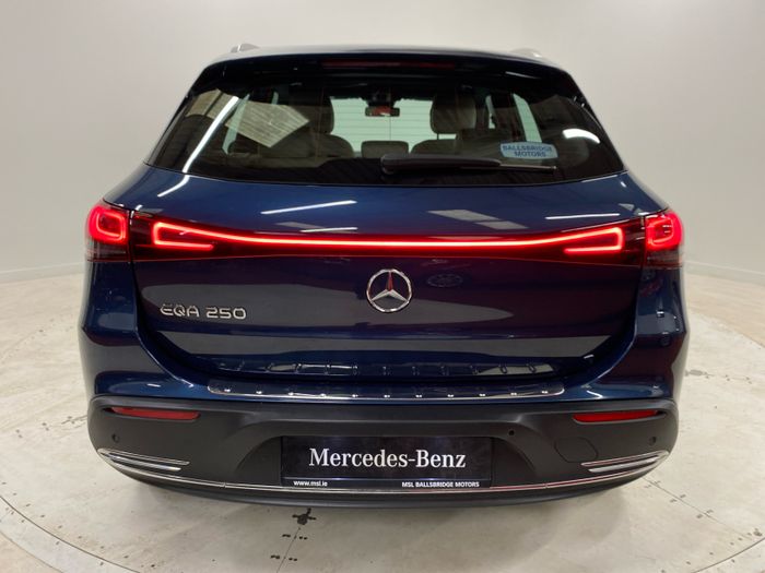 Mercedes-Benz EQA 2022