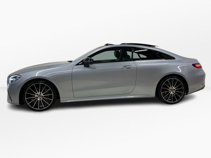 Mercedes-Benz E-Class 2022