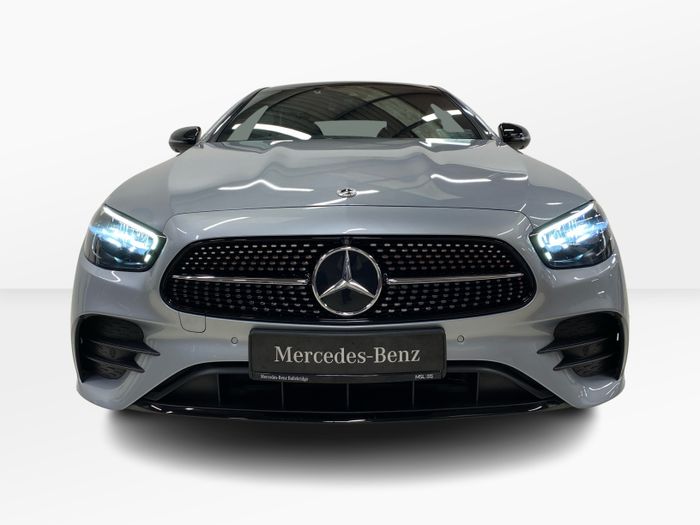 Mercedes-Benz E-Class 2022