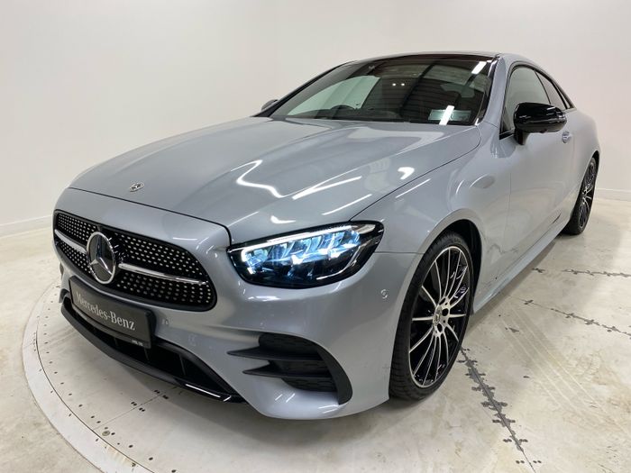 Mercedes-Benz E-Class 2022